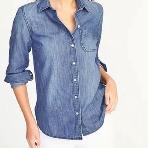 COPY - Old Navy Classic Chambray Shirt - Medium Wash